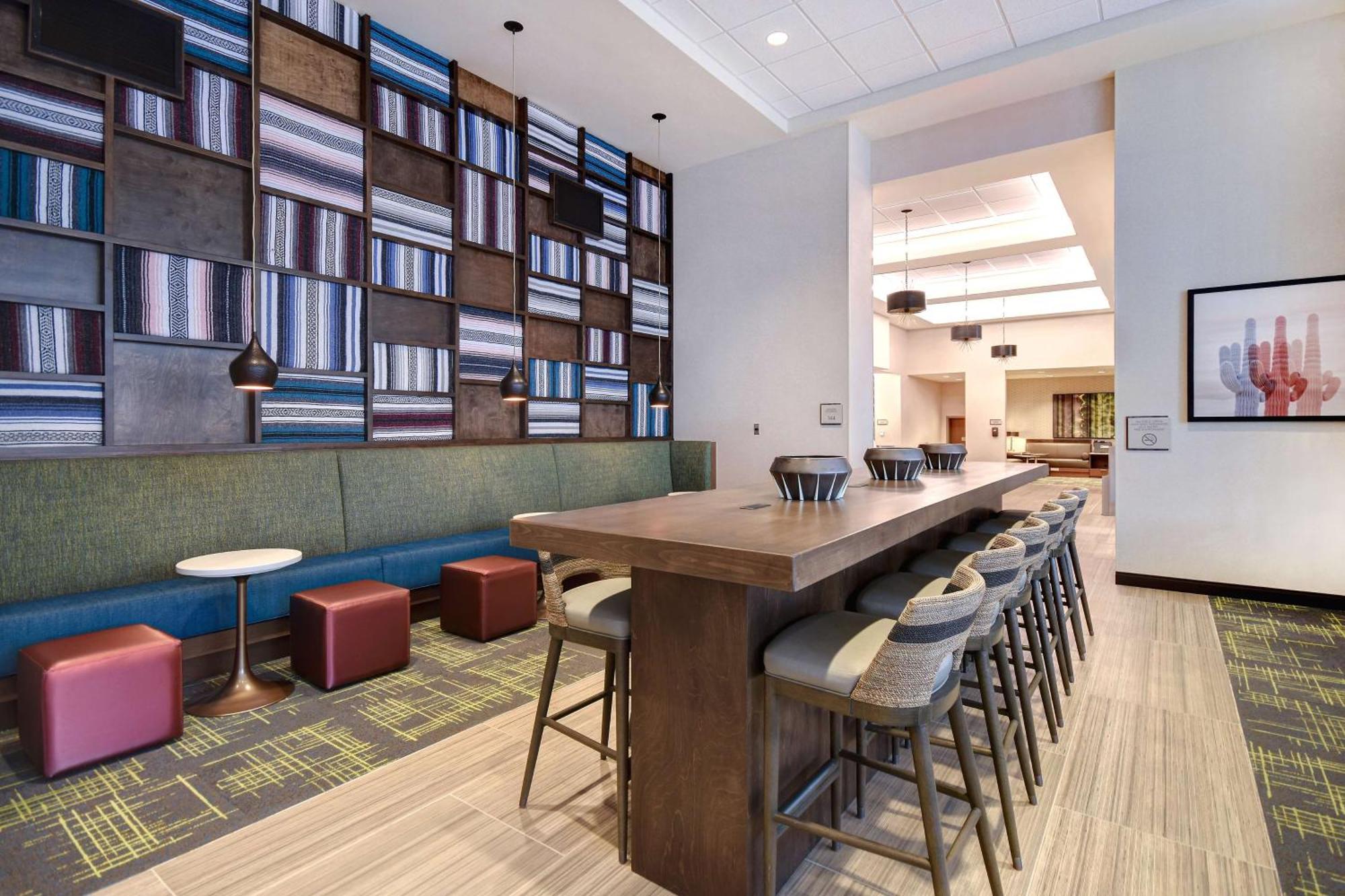 Home2 Suites By Hilton Tucson Downtown Eksteriør billede