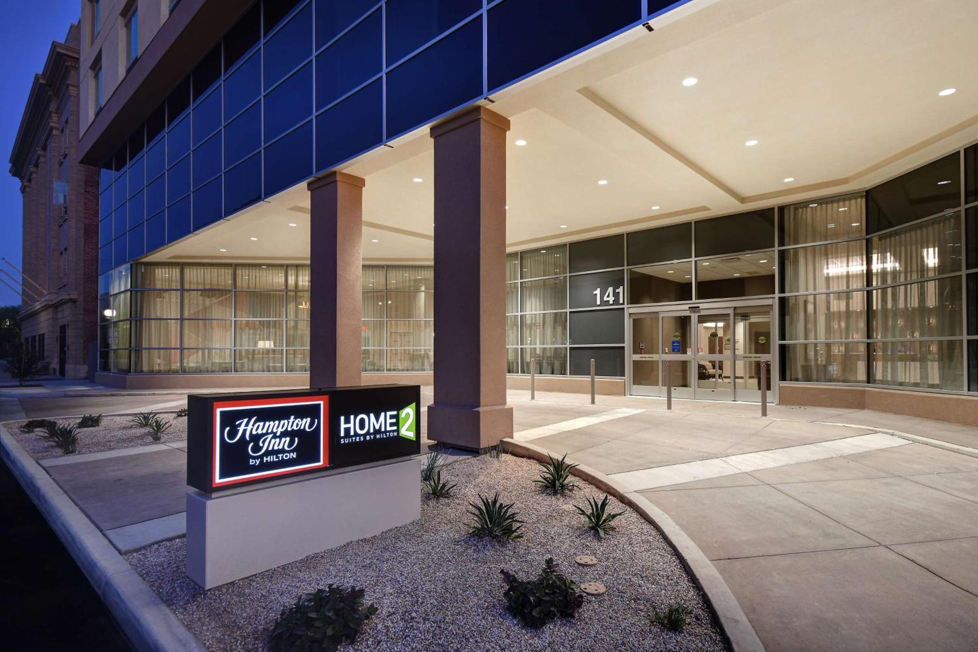 Home2 Suites By Hilton Tucson Downtown Eksteriør billede
